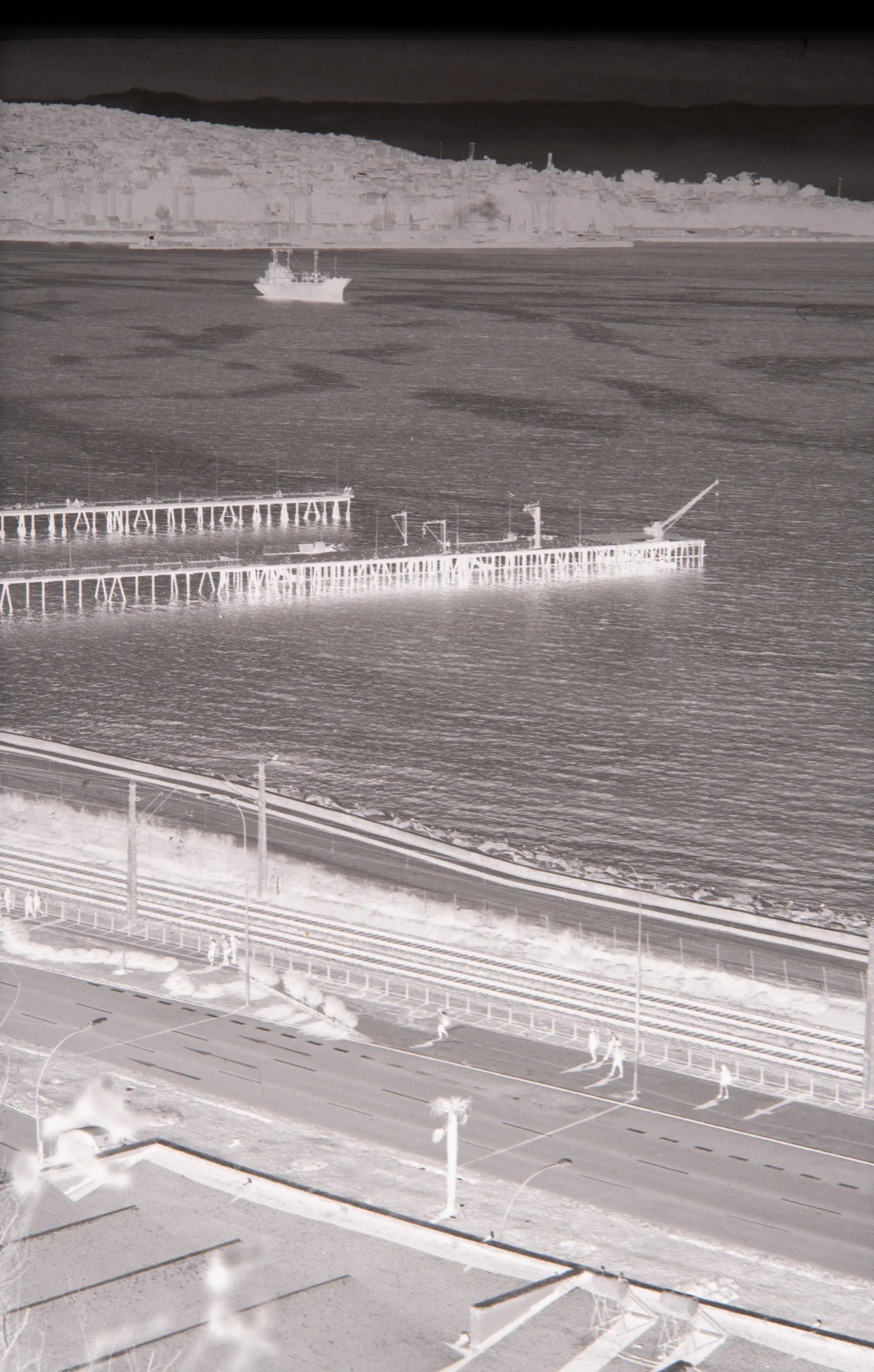 Negative portales phot